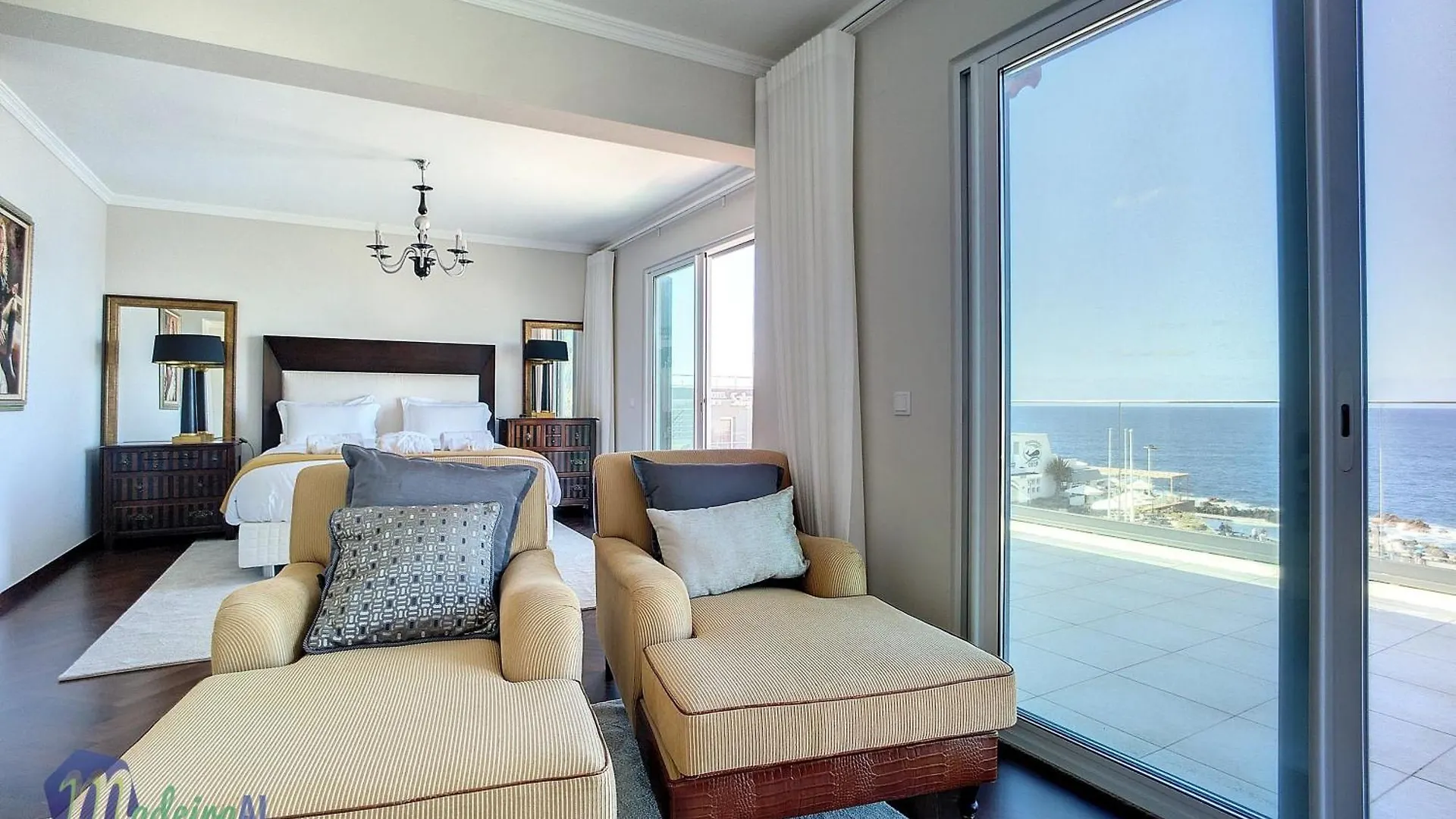 Pearls Beach Villa Porto Moniz